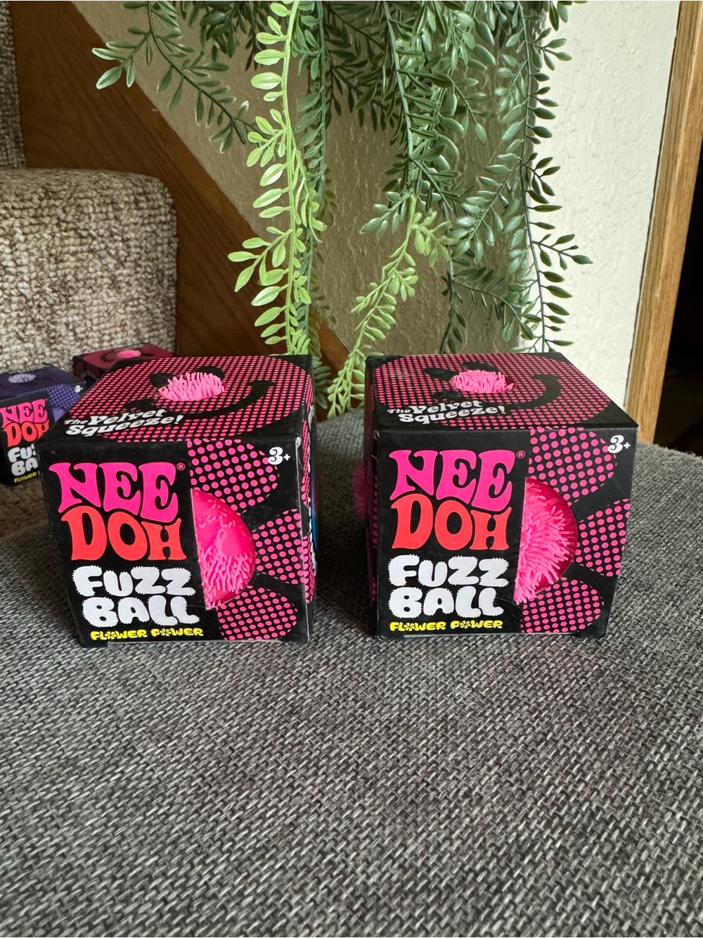 Authentic Needoh Fuzz Ball Flower Power - Pink (2 pack)